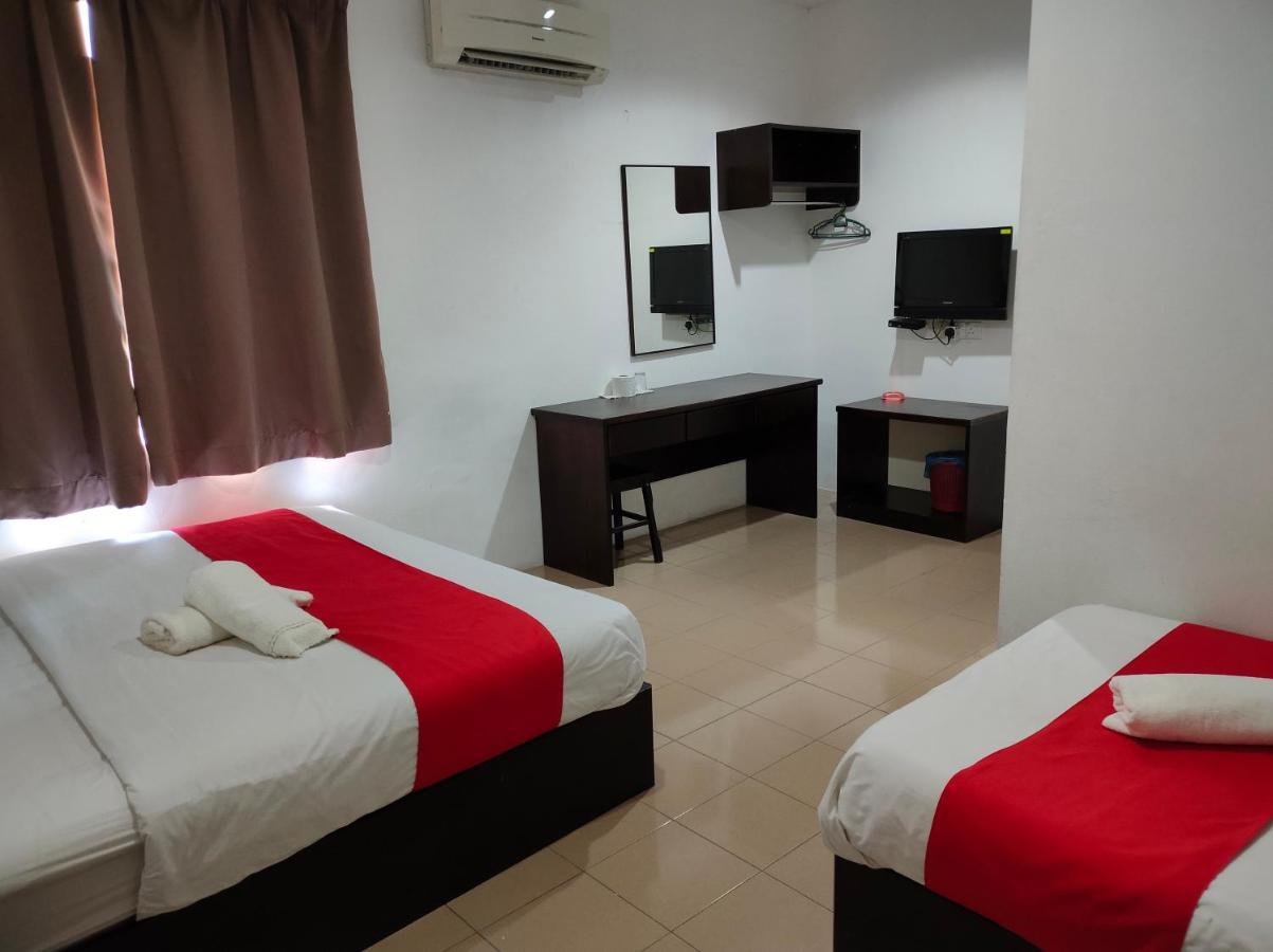 Hotel Star Inn Teluk Intan Exteriör bild